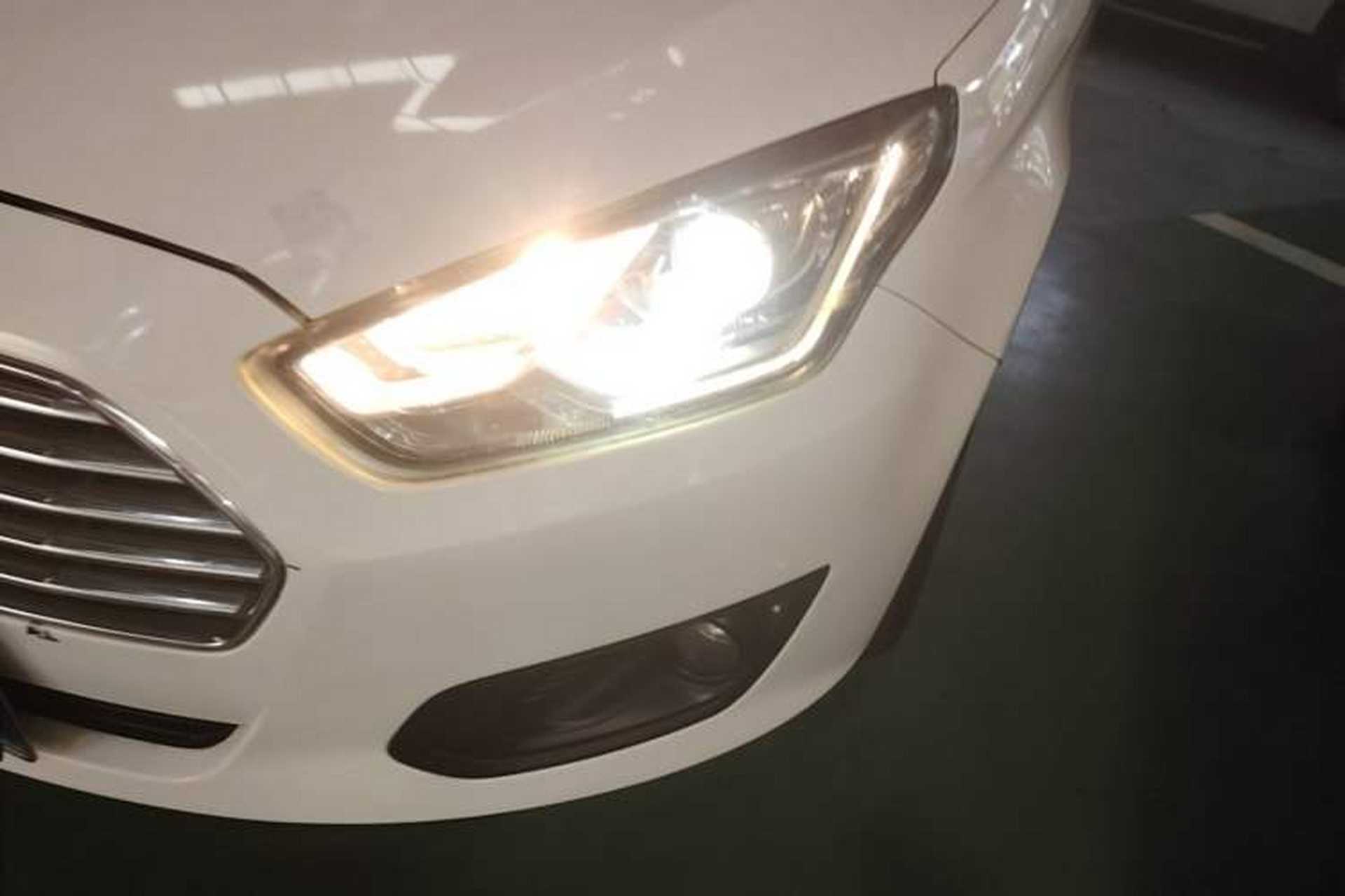 Used Ford Escort 2017 1.5L Automatic Comfort Model Left Front Headlight