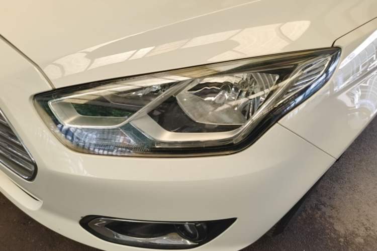 Used Ford Escort 2017 1.5L Manual Comfort Model Left Front Headlight