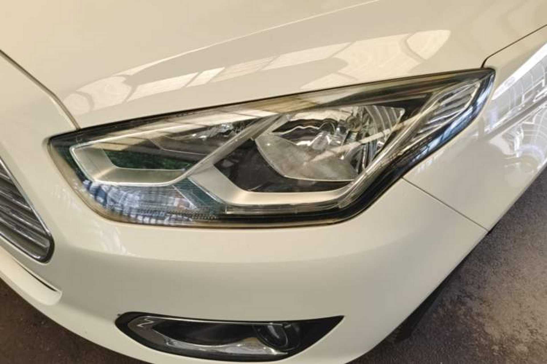 Used Ford Escort 2017 1.5L Manual Comfort Model Left Front Headlight