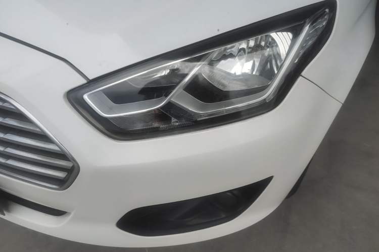 Used Ford Escort 2017 1.5L Manual Comfort Model Left Front Headlight