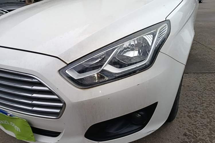 Used Ford Escort 2017 1.5L Automatic Comfort Model Left Front Headlight