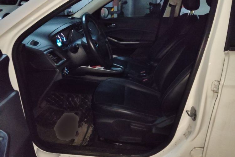Used Ford Escort 2017 Happiness Edition 1.5L Automatic Fashion Version Left Front Seat