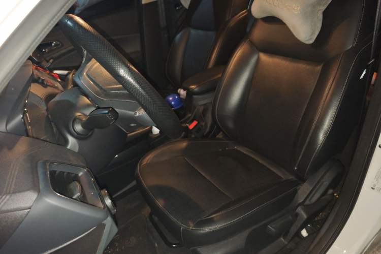Used Ford Escort 2017 Happiness Edition 1.5L Automatic Fashion Version Left Front Seat