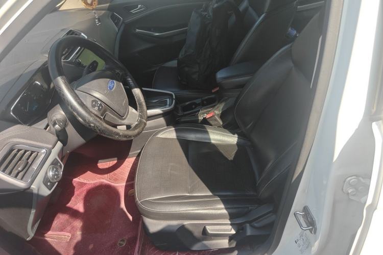 Used Ford Escort 2017 Happiness Edition 1.5L Automatic Fashion Version Left Front Seat