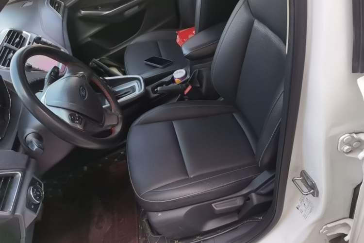 Used Ford Escort 2017 Happiness Edition 1.5L Automatic Fashion Version Left Front Seat