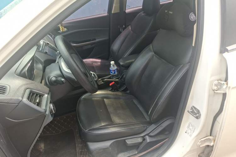 Used Ford Escort 2017 Happy Edition 1.5L Manual Fashion Model Left Front Seat