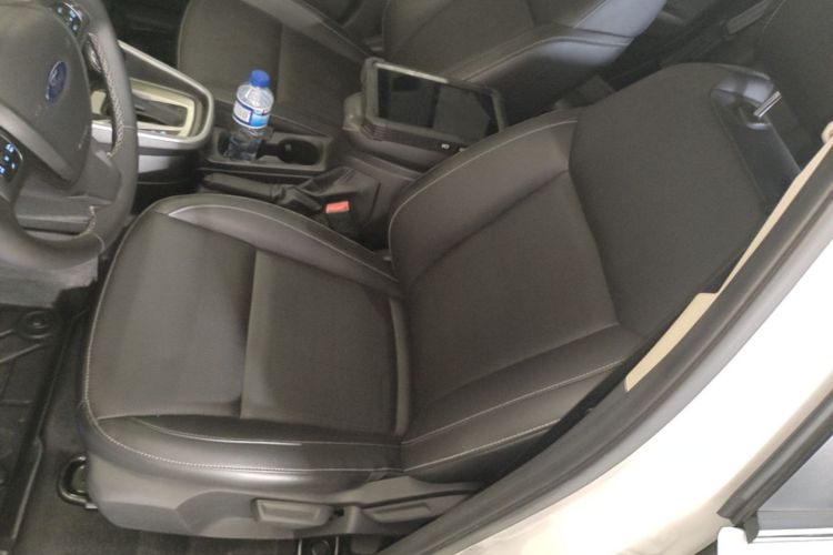 Used Ford Escort 2017 Happiness Edition 1.5L Automatic Fashion Version Left Front Seat
