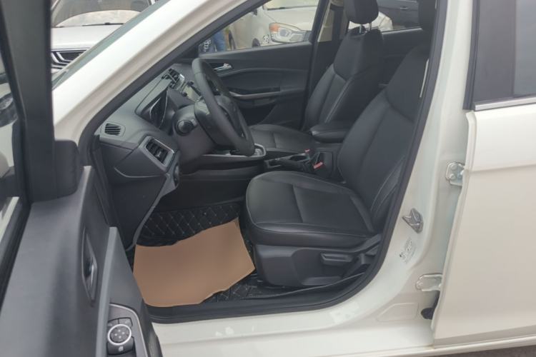 Used Ford Escort 2017 Happiness Edition 1.5L Automatic Fashion Version Left Front Seat