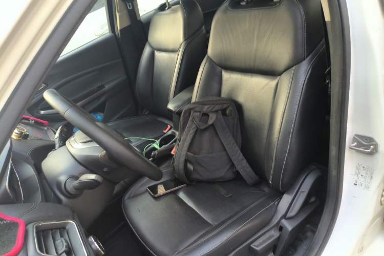 Used Ford Escort 2017 Happiness Edition 1.5L Automatic Fashion Version Left Front Seat