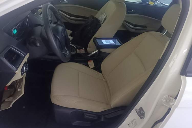 Used Ford Escort 2017 Revised Version 1.5L Manual Comfort Edition Left Front Seat