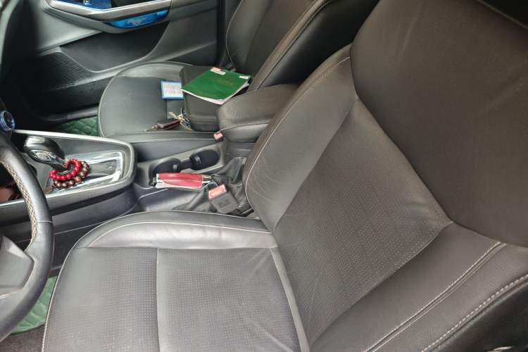 Used Ford Escort 2017 Happiness Edition 1.5L Automatic Fashion Version Left Front Seat