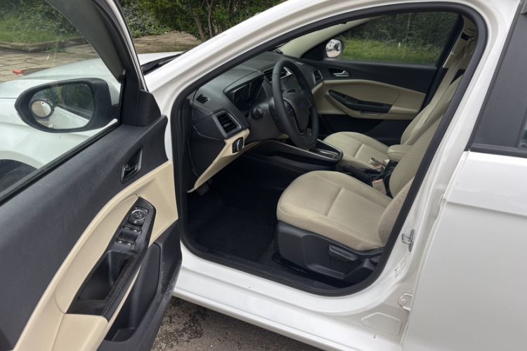Used Ford Escort 2017 1.5L Automatic Comfort Model Left Front Seat