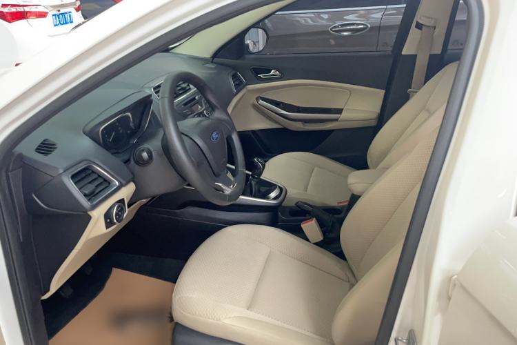 Used Ford Escort 2017 Revised Version 1.5L Manual Comfort Edition Left Front Seat