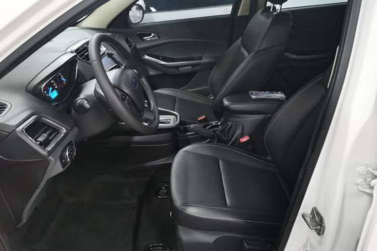 Used Ford Escort 2017 Happiness Edition 1.5L Automatic Fashion Version Left Front Seat