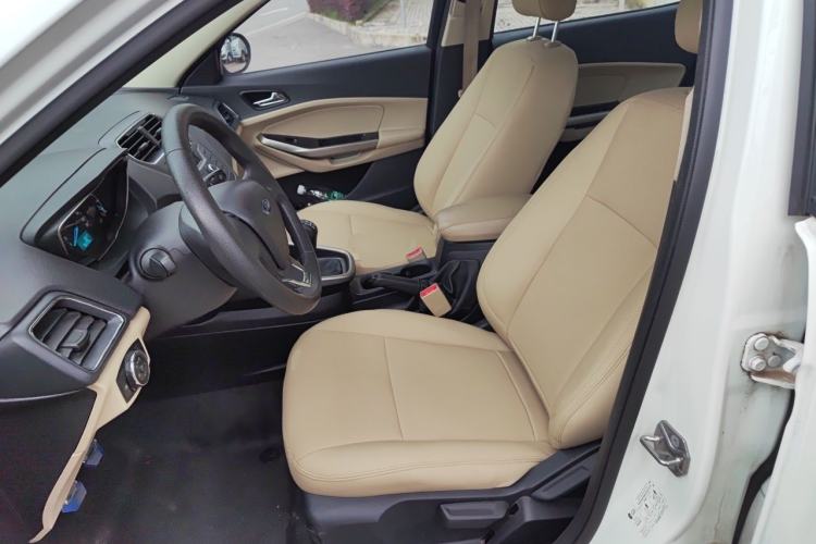 Used Ford Escort 2017 Revised Version 1.5L Manual Comfort Edition Left Front Seat