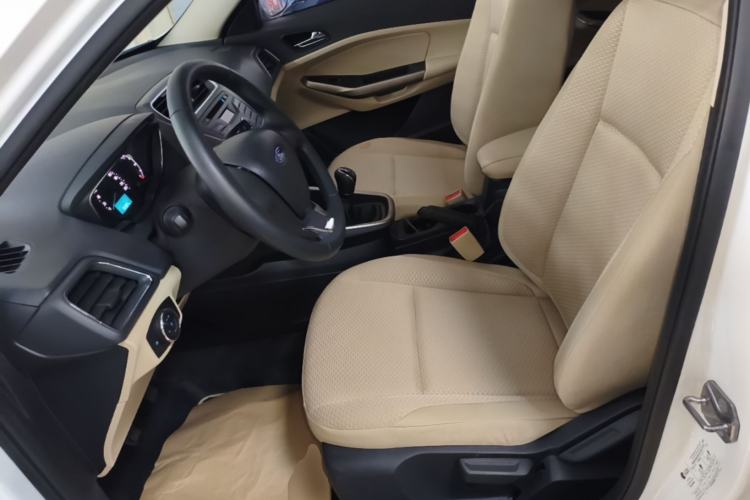 Used Ford Escort 2017 Revised Version 1.5L Manual Comfort Edition Left Front Seat