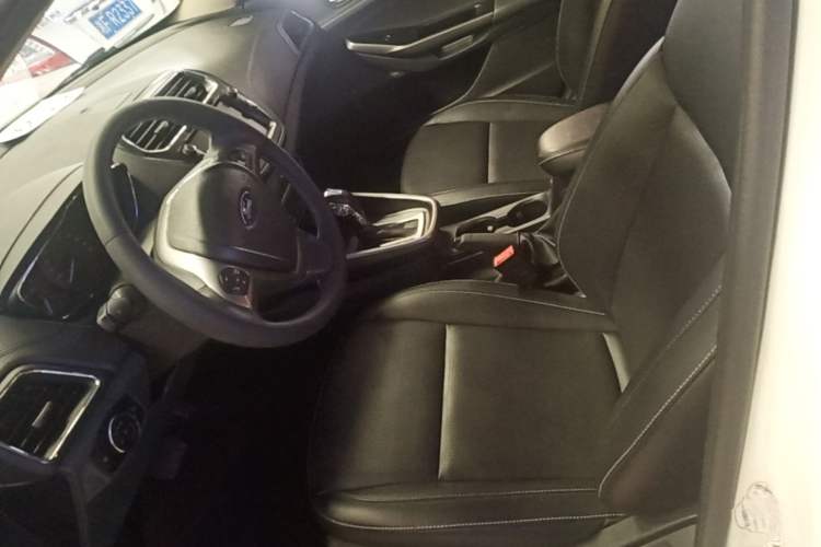 Used Ford Escort 2017 Happiness Edition 1.5L Automatic Fashion Version Left Front Seat