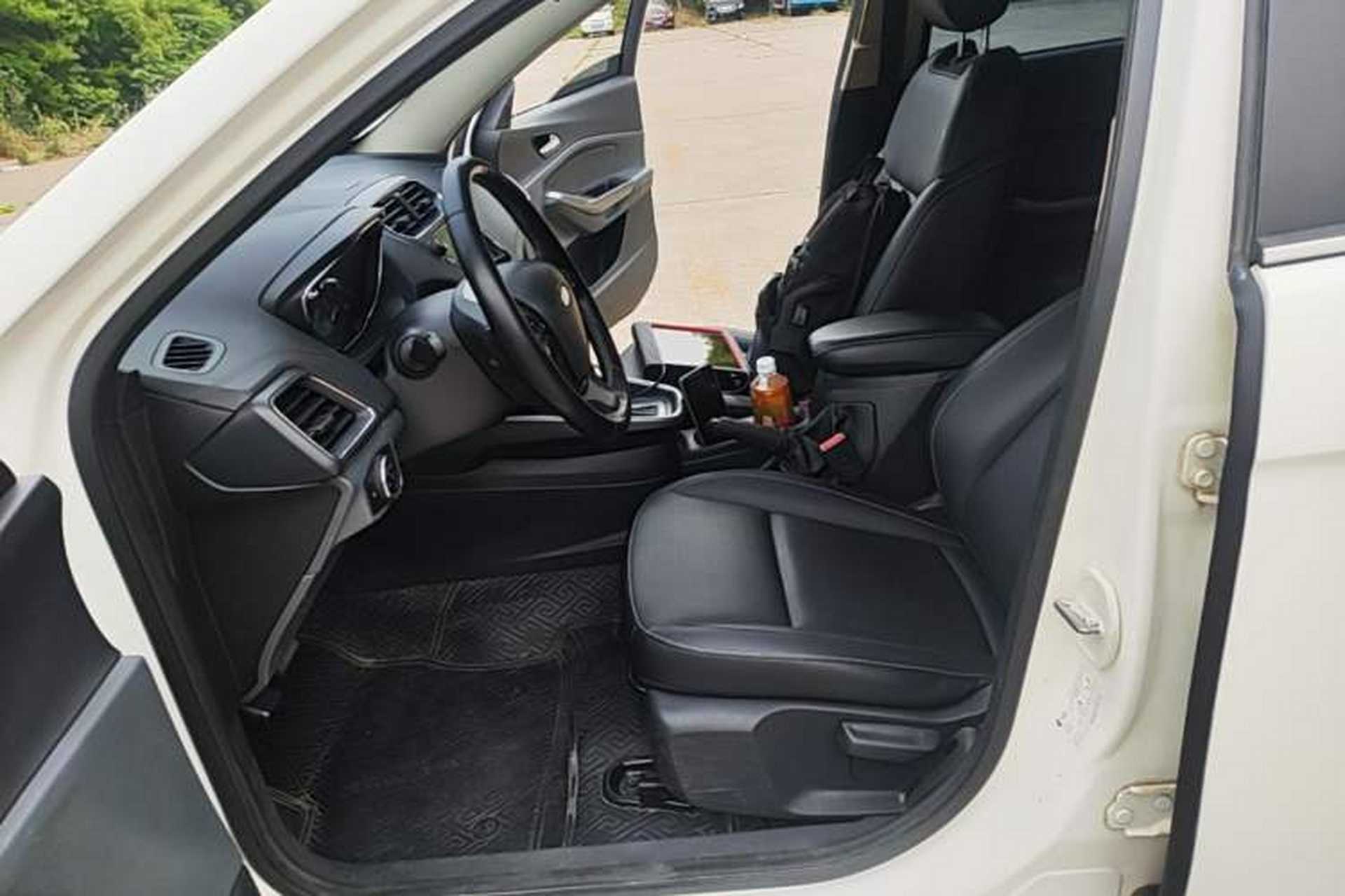 Used Ford Escort 2017 Happiness Edition 1.5L Automatic Fashion Version Left Front Seat