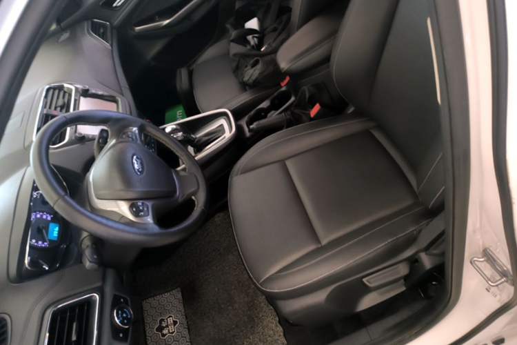 Used Ford Escort 2017 Happiness Edition 1.5L Automatic Fashion Version Left Front Seat