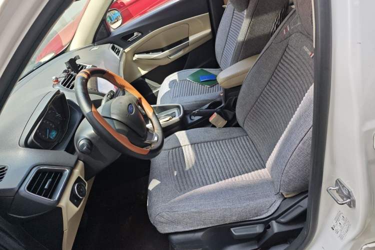 Used Ford Escort 2017 Revised Version 1.5L Automatic Comfort Edition Left Front Seat