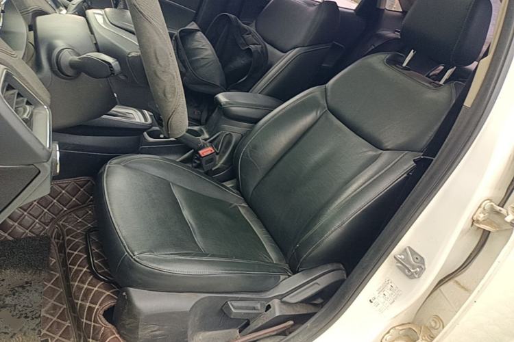 Used Ford Escort 2017 Happiness Edition 1.5L Automatic Fashion Version Left Front Seat
