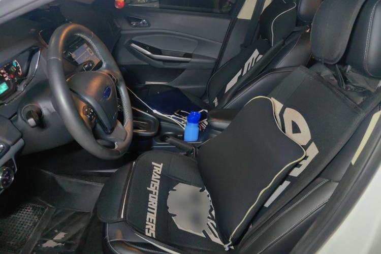 Used Ford Escort 2017 Happiness Edition 1.5L Automatic Fashion Version Left Front Seat