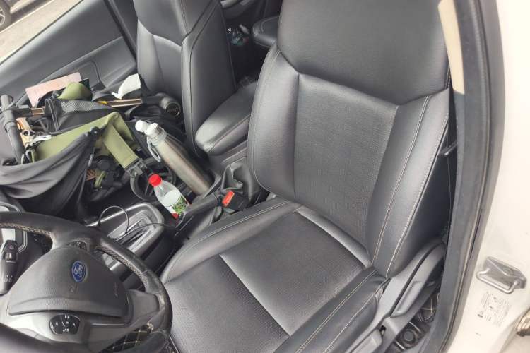 Used Ford Escort 2017 Happiness Edition 1.5L Automatic Fashion Version Left Front Seat