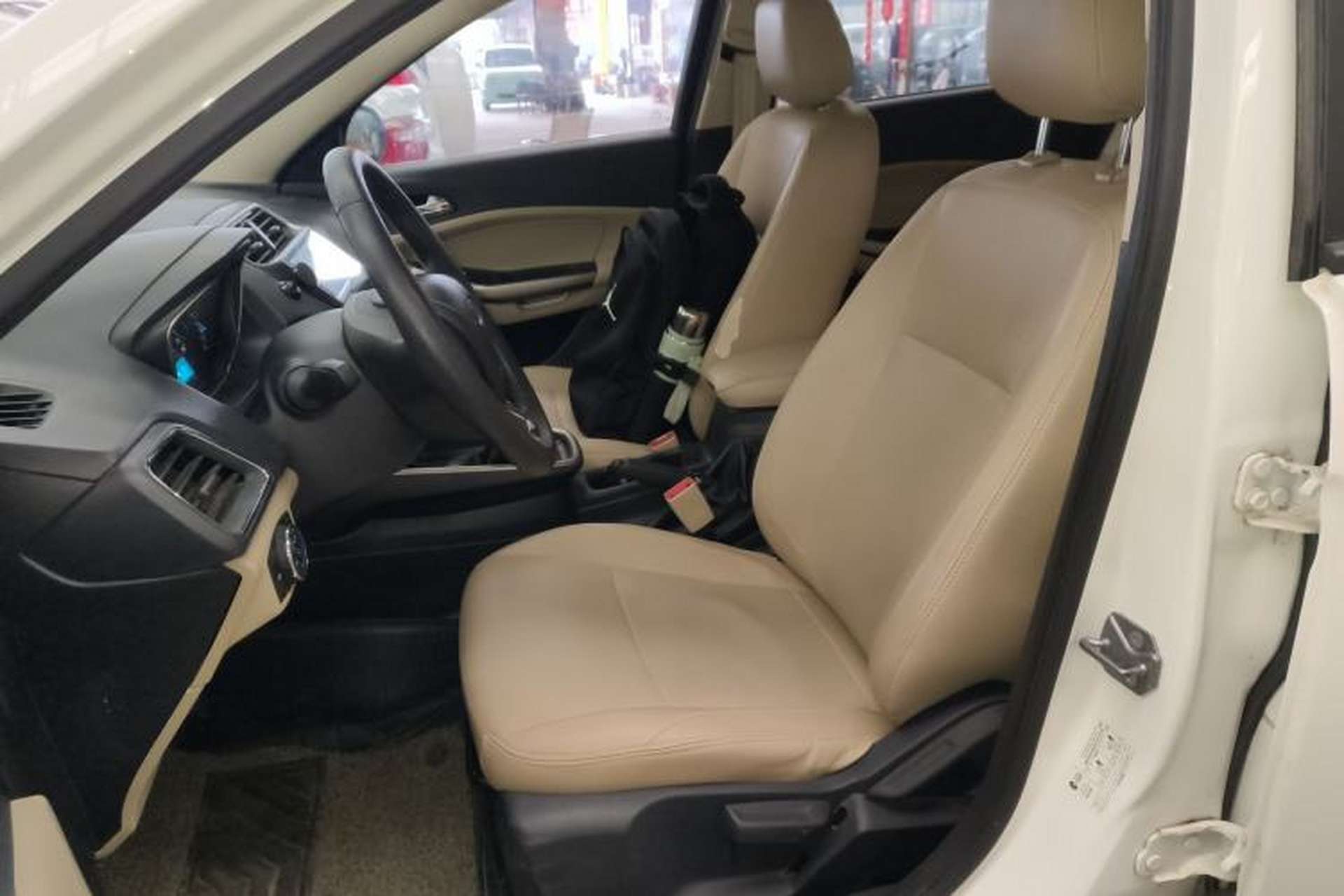 Used Ford Escort 2017 Revised Version 1.5L Manual Comfort Edition Left Front Seat