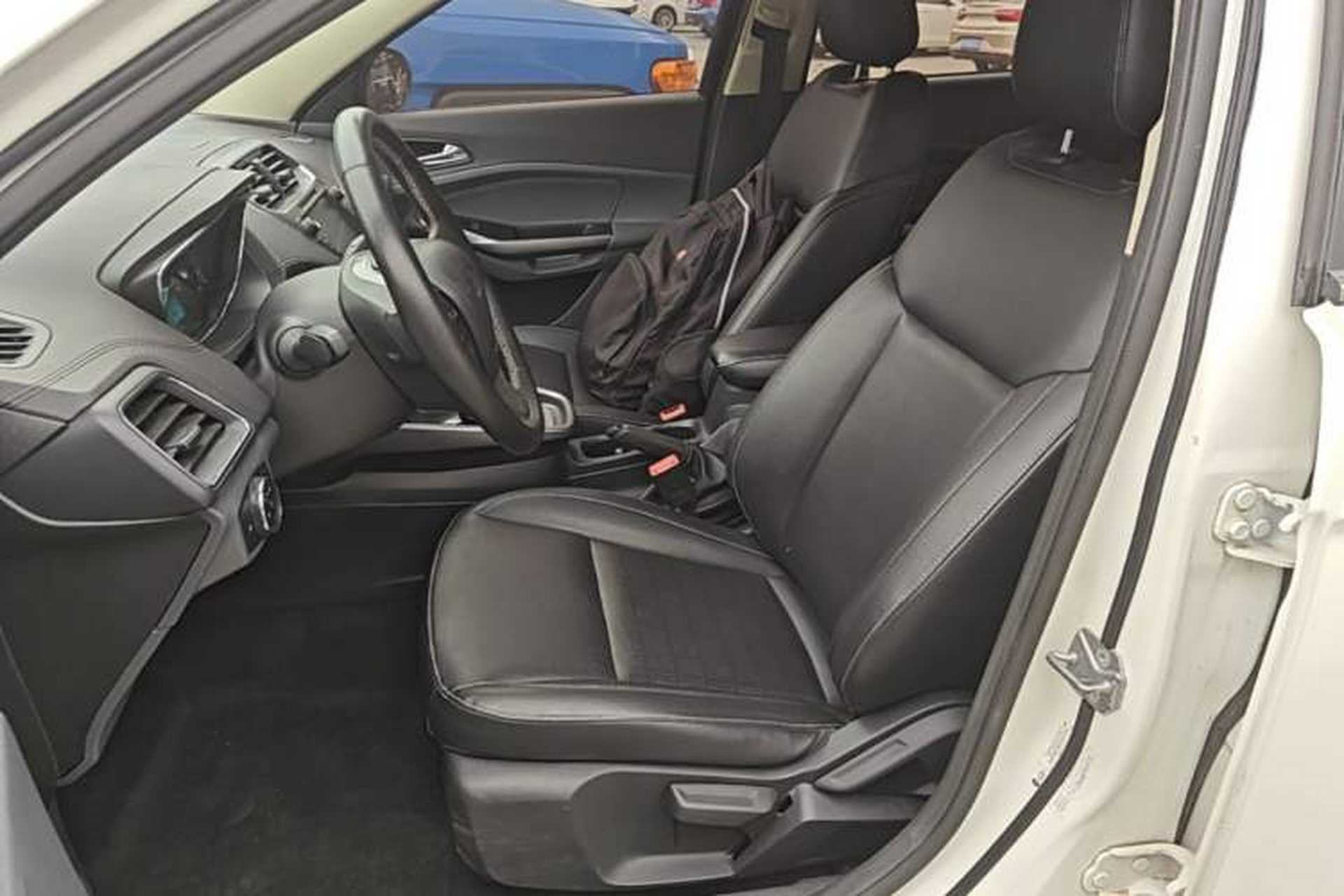 Used Ford Escort 2017 Happiness Edition 1.5L Automatic Fashion Version Left Front Seat