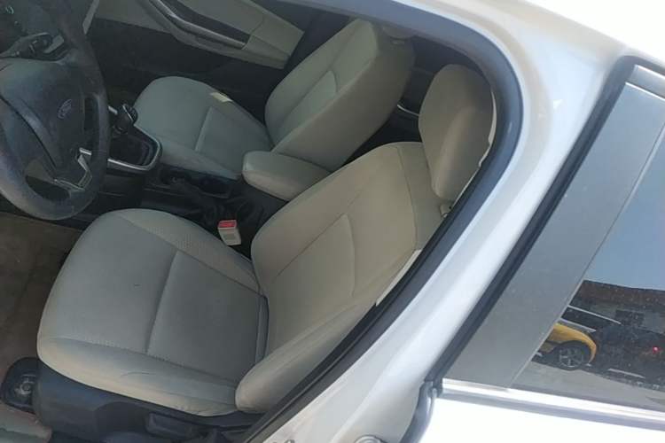 Used Ford Escort 2017 Revised Version 1.5L Manual Comfort Edition Left Front Seat