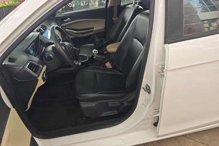 Used Ford Escort 2017 Revised Version 1.5L Manual Comfort Edition Left Front Seat