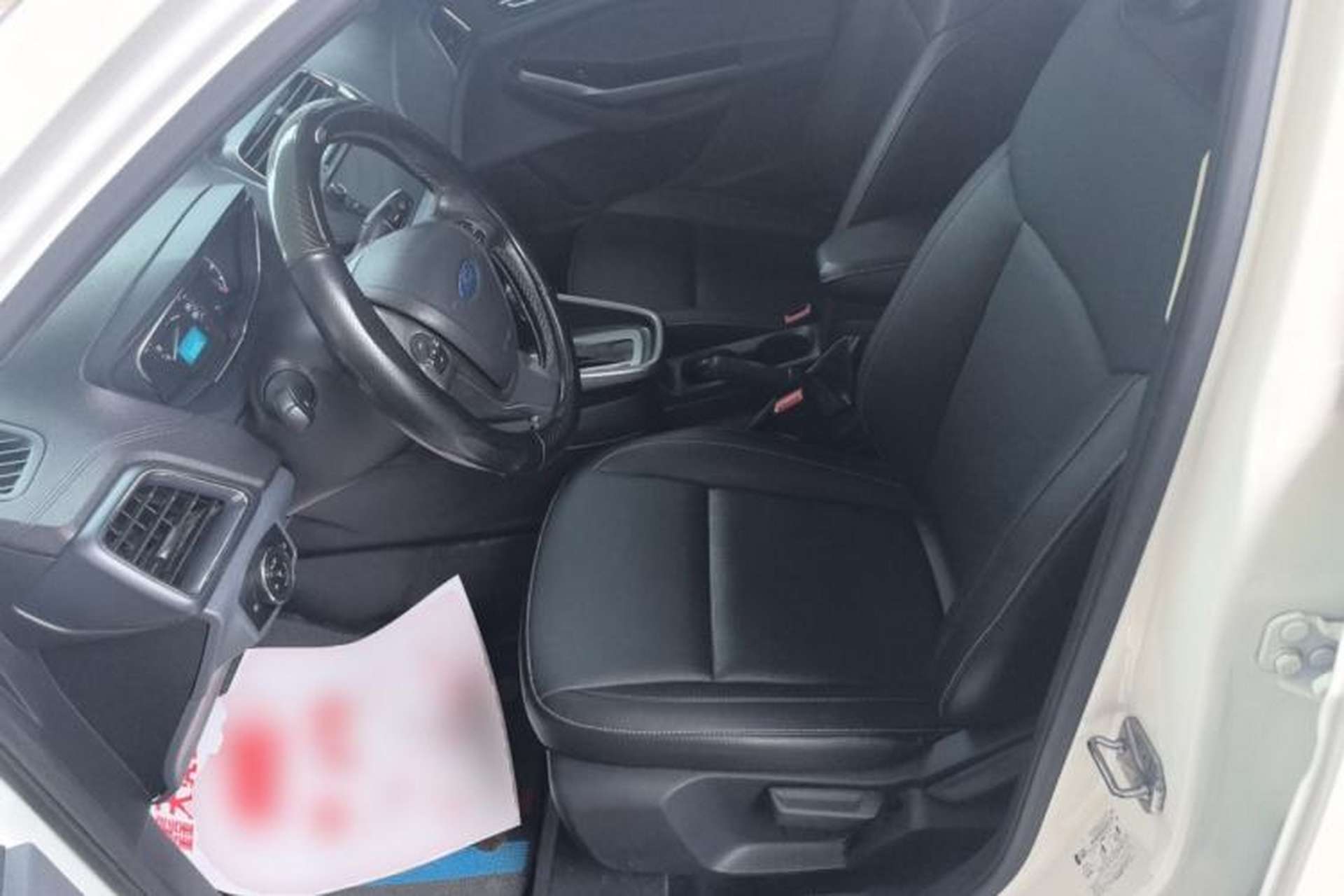 Used Ford Escort 2017 Happiness Edition 1.5L Automatic Fashion Version Left Front Seat