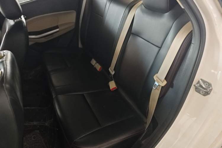 Used Ford Escort 2017 Revised Version 1.5L Manual Comfort Edition Left Rear Seat