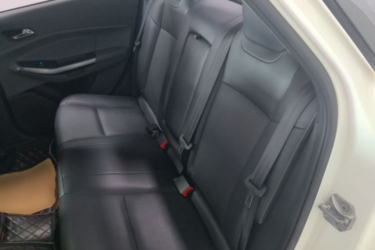Used Ford Escort 2017 Happiness Edition 1.5L Automatic Fashion Version Left Rear Seat