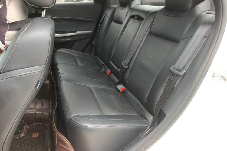 Used Ford Escort 2017 Happiness Edition 1.5L Automatic Fashion Version Left Rear Seat