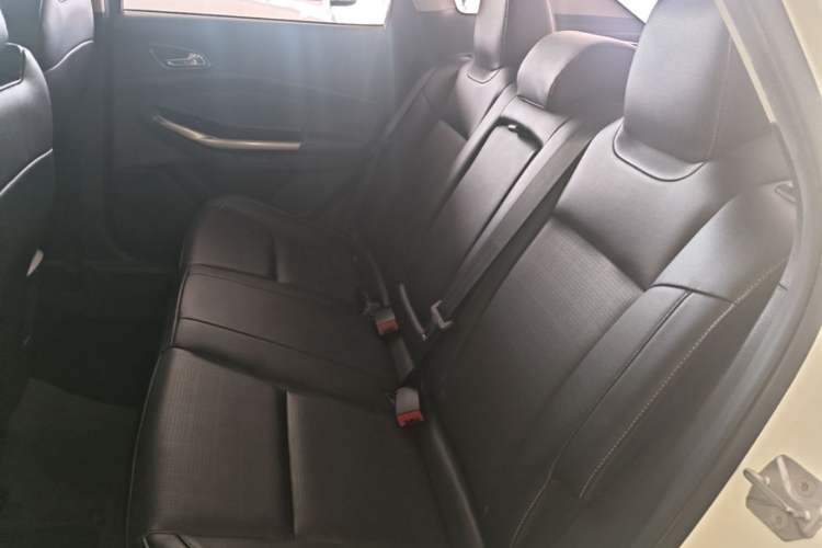 Used Ford Escort 2017 Happiness Edition 1.5L Automatic Fashion Version Left Rear Seat