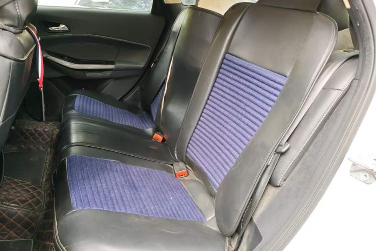 Used Ford Escort 2017 Happiness Edition 1.5L Automatic Fashion Version Left Rear Seat