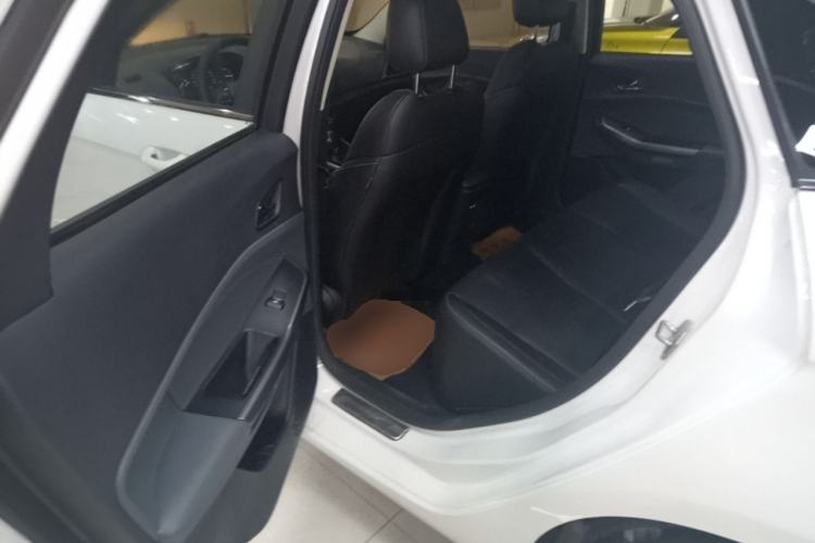 Used Ford Escort 2017 Happiness Edition 1.5L Automatic Fashion Version Left Rear Seat