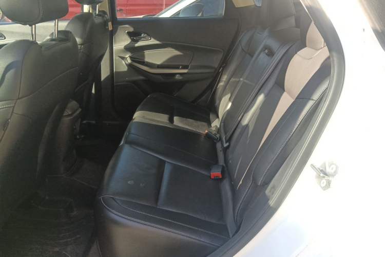 Used Ford Escort 2017 Happiness Edition 1.5L Automatic Fashion Version Left Rear Seat