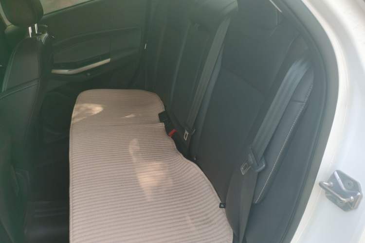 Used Ford Escort 2017 Happiness Edition 1.5L Automatic Fashion Version Left Rear Seat