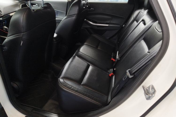 Used Ford Escort 2017 Happiness Edition 1.5L Automatic Fashion Version Left Rear Seat