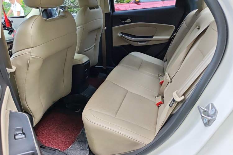 Used Ford Escort 2017 Happiness Edition 1.5L Automatic Fashion Version Left Rear Seat