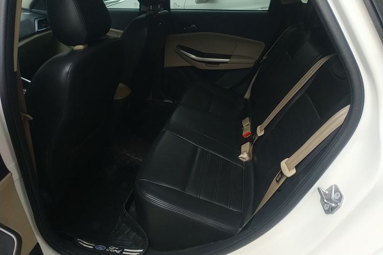 Used Ford Escort 2017 Revised Version 1.5L Automatic Comfort Edition Left Rear Seat