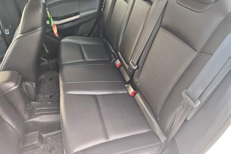 Used Ford Escort 2017 Happiness Edition 1.5L Automatic Fashion Version Left Rear Seat