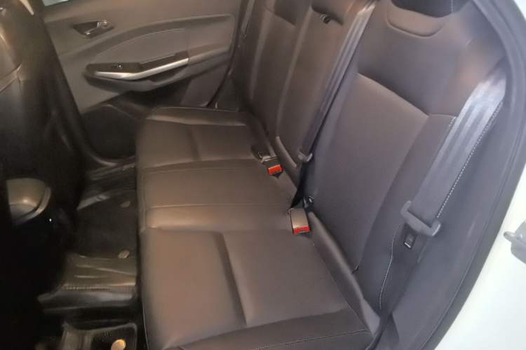 Used Ford Escort 2017 Happiness Edition 1.5L Automatic Fashion Version Left Rear Seat