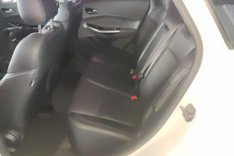 Used Ford Escort 2017 Happiness Edition 1.5L Automatic Fashion Version Left Rear Seat