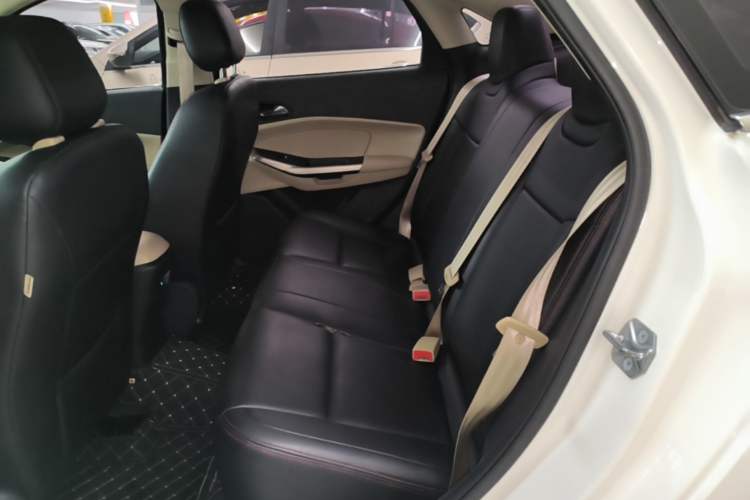 Used Ford Escort 2017 Revised Version 1.5L Manual Comfort Edition Left Rear Seat