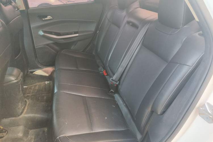 Used Ford Escort 2017 Happiness Edition 1.5L Automatic Fashion Version Left Rear Seat