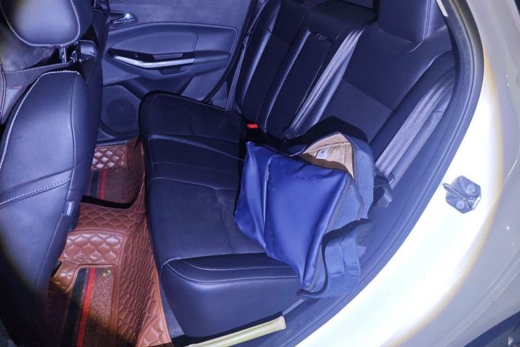 Used Ford Escort 2017 Happiness Edition 1.5L Automatic Fashion Version Left Rear Seat