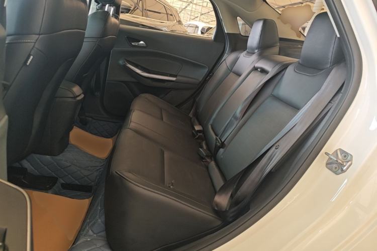 Used Ford Escort 2017 Happiness Edition 1.5L Automatic Fashion Version Left Rear Seat